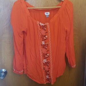 Old Navy off the shoulder red shirt w embroidery